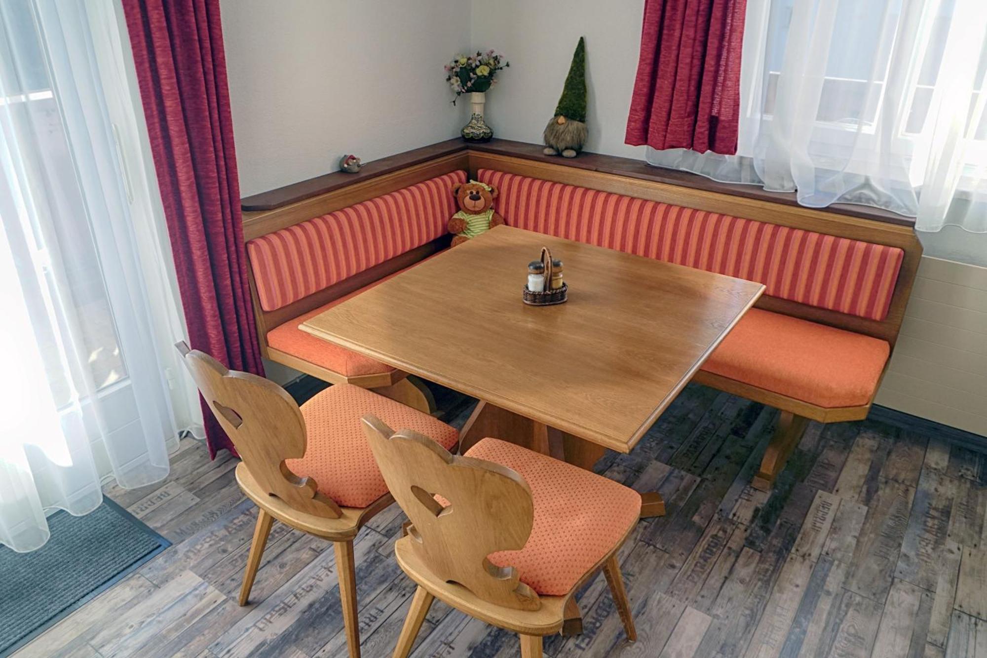 Montahaus Retro Apartments Vandans Eksteriør bilde